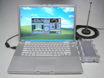 WiNRADiO G305 on a MacBook Pro